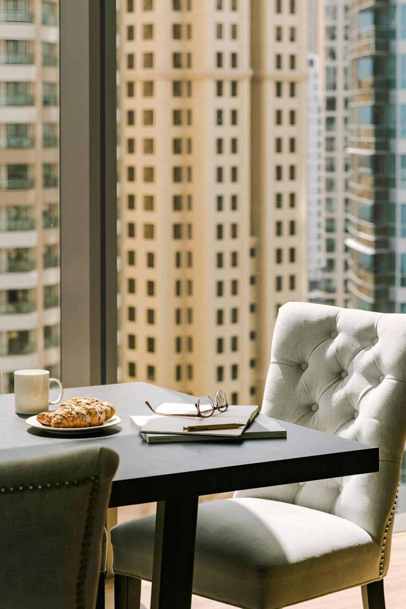 Sonder By Marriott Bonvoy Jbr The Walk Apartments Dubai Exterior foto